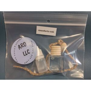 "Mandarin Oak" Hanging Car Diffuser- 8 ml plus refill